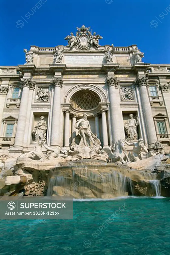 Trevi Fountain, Rome, Italy   