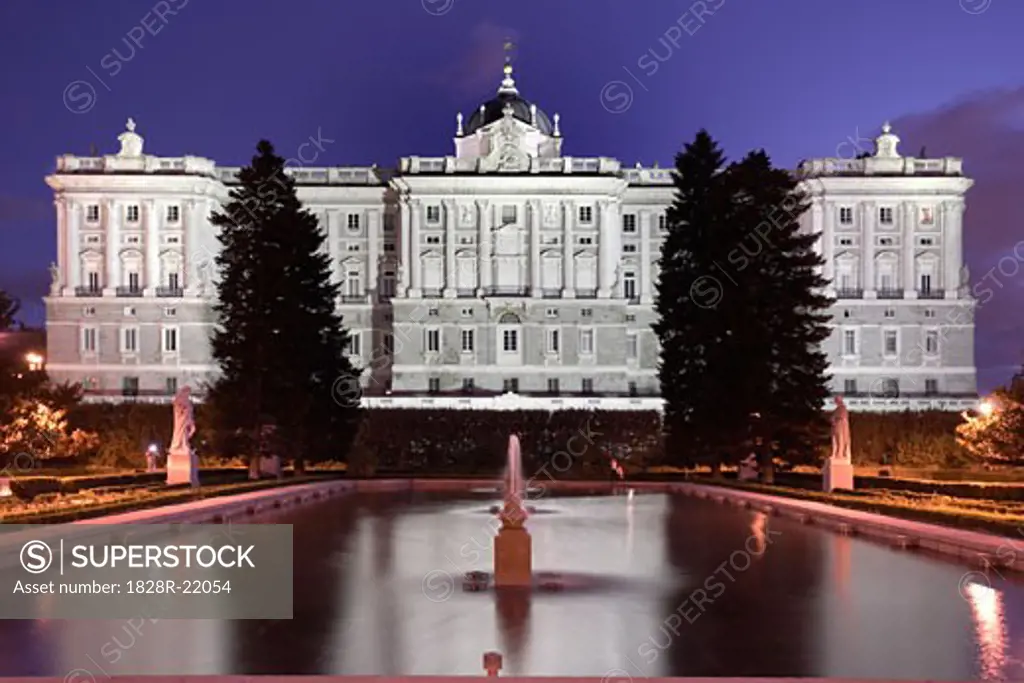 Palacio Real de Madrid, Plaza de Oriente, Madrid, Spain   