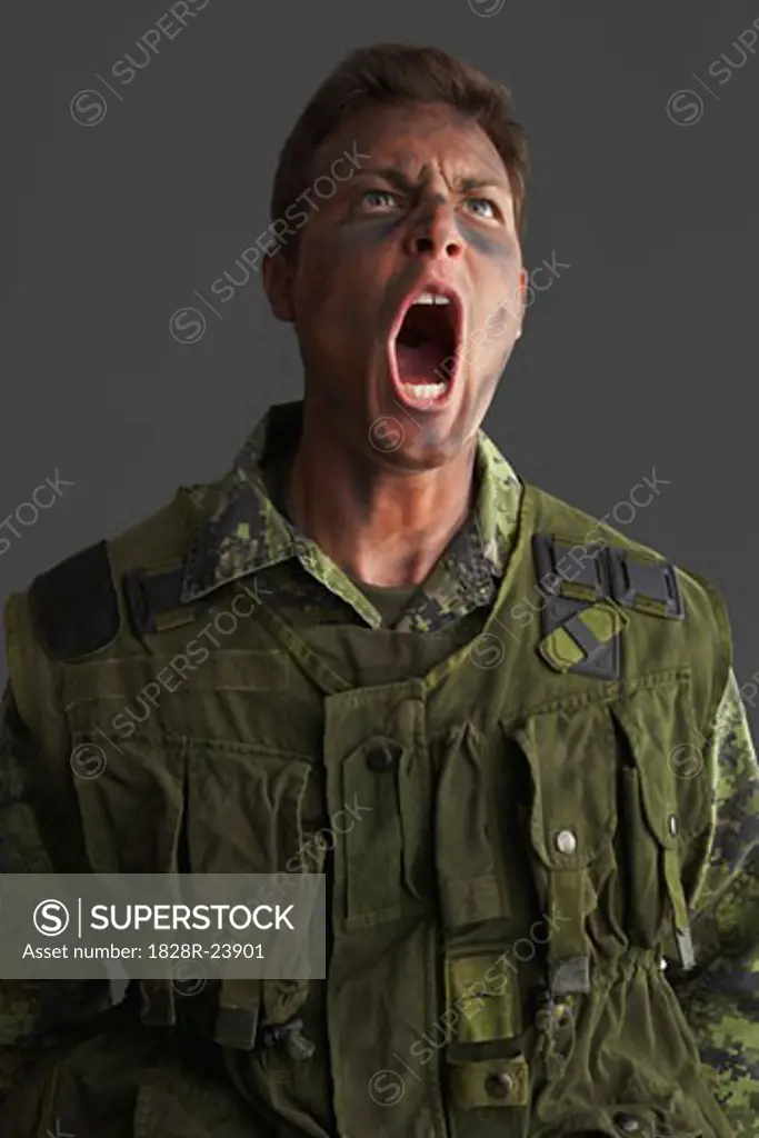 Soldier Yelling   