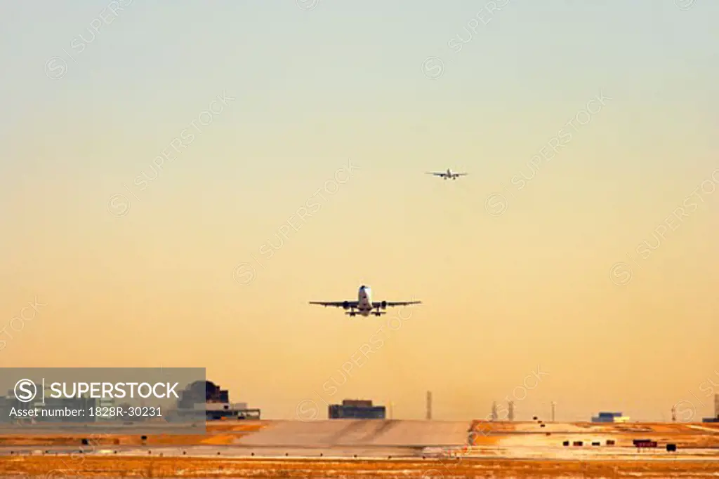 Airplanes Landing   