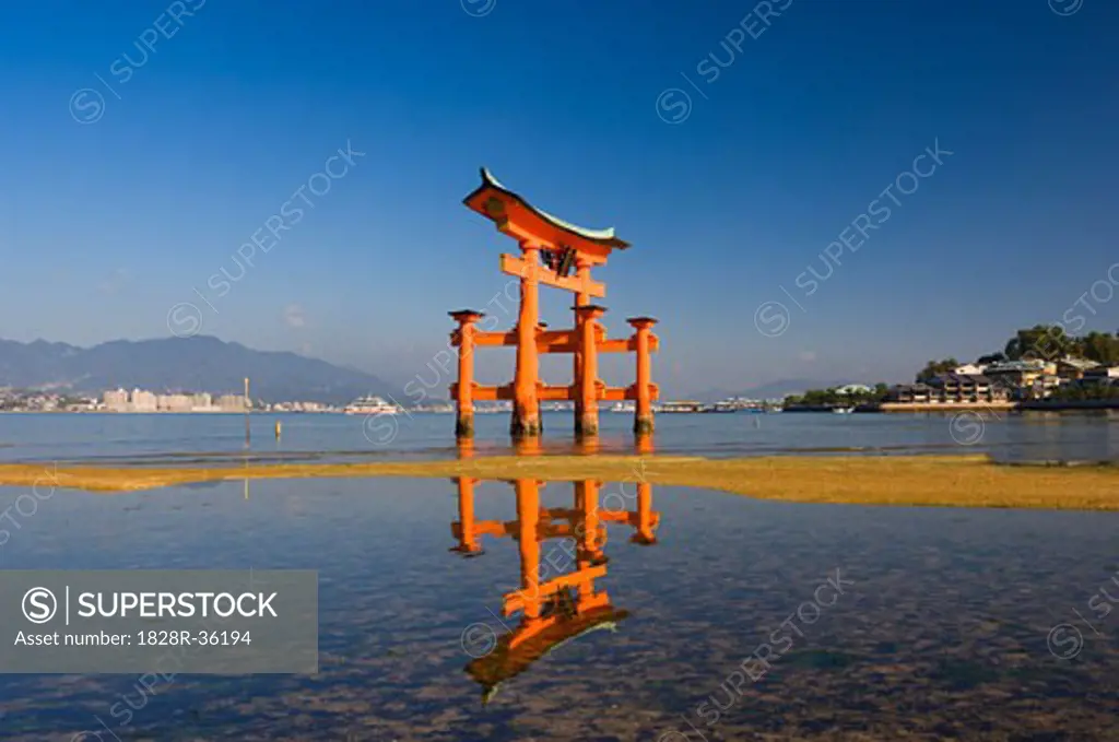 Torii Gate, Hiroshima Bay, Miyajima, Honshu, Japan   