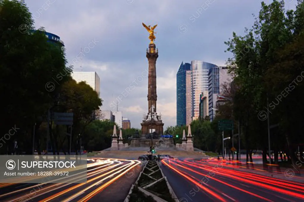 Traffic on Street, Paseo de la Reforma, Mexico City, Mexico   