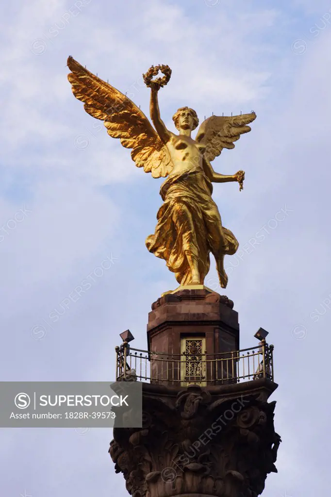 El Angle Statue, Paseo de la Reforma, Mexico City, Mexico   