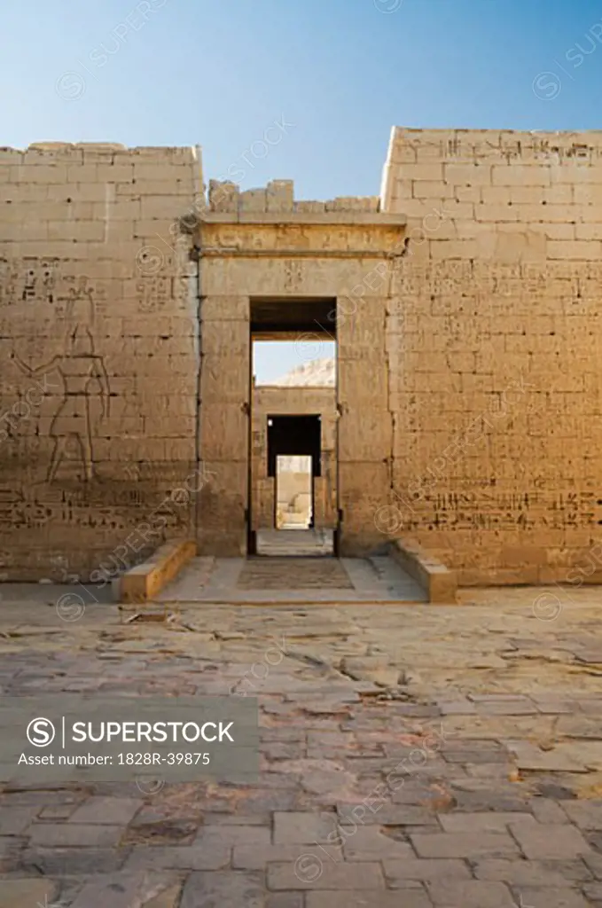 Medinet Habu Temple, West Bank, Luxor, Egypt   