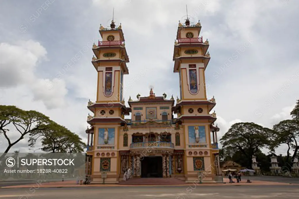 Cao Dai Temple, Tay Ninh, Vietnam   