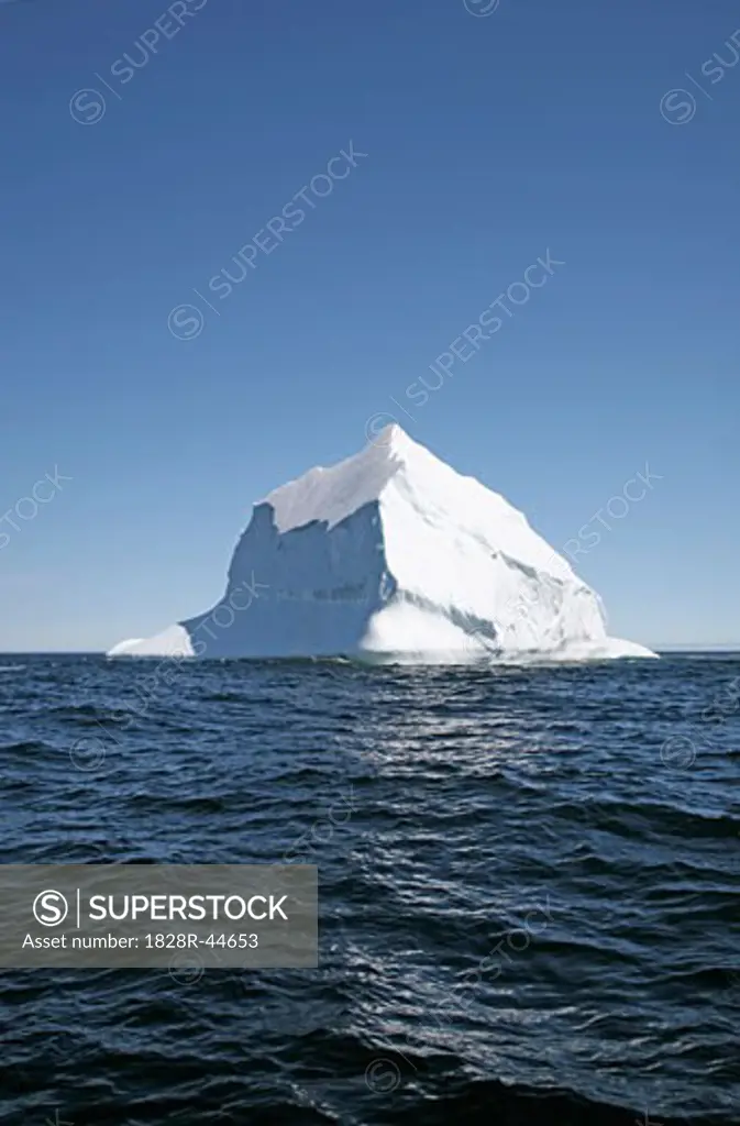 Iceberg, Twillingate, Newfoundland, Canada   
