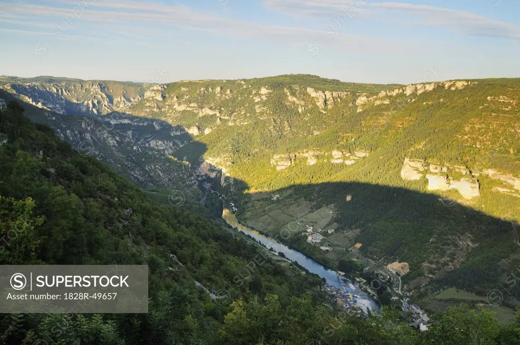 Gorges du Tarn, Languedoc-Roussillon, France   
