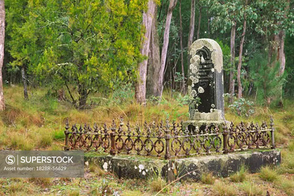 Old Grave, Jamieson Cemetery, Jamieson, Victoria, Australia   