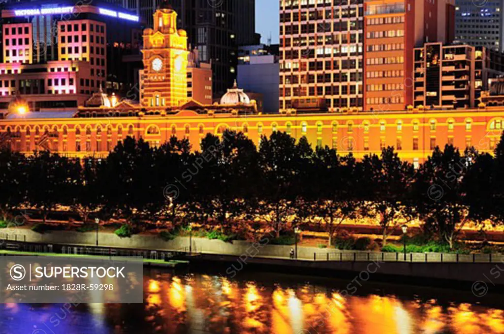 Flinders Street Station, Melbourne Central Business District, Yarra River, Melbourne, Victoria, Australia   