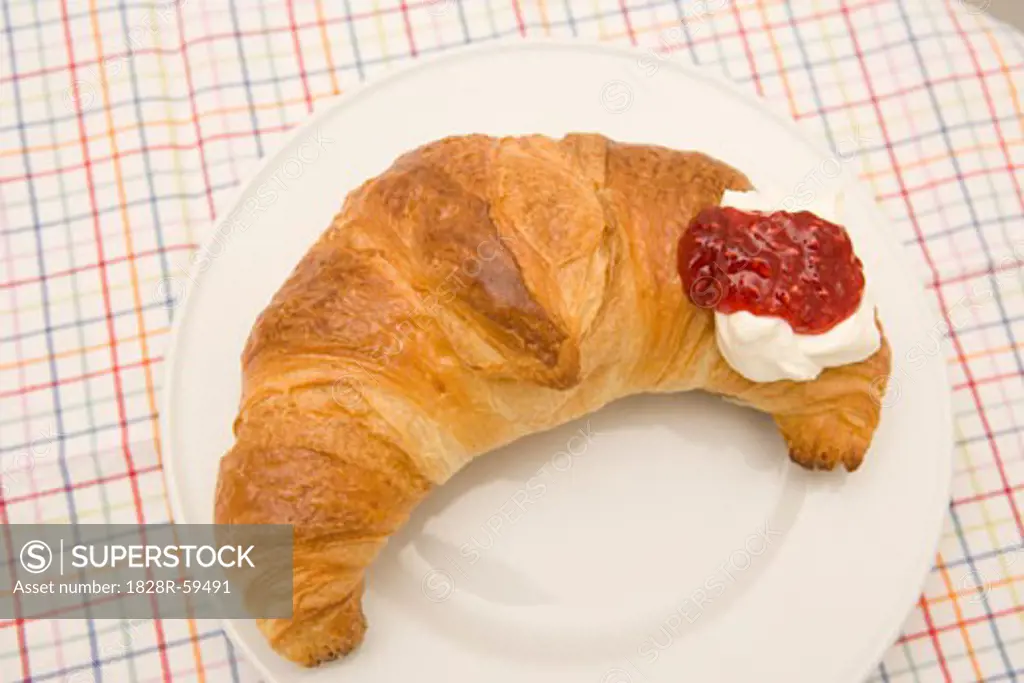 Croissant With Jam   