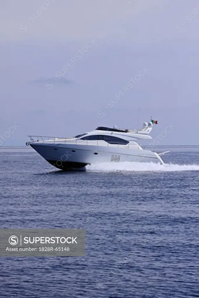 Abacus 52 Motorboat, Milazzo, Sicily, Italy