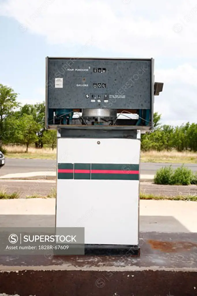Gas Pump, Marathon, Texas, USA