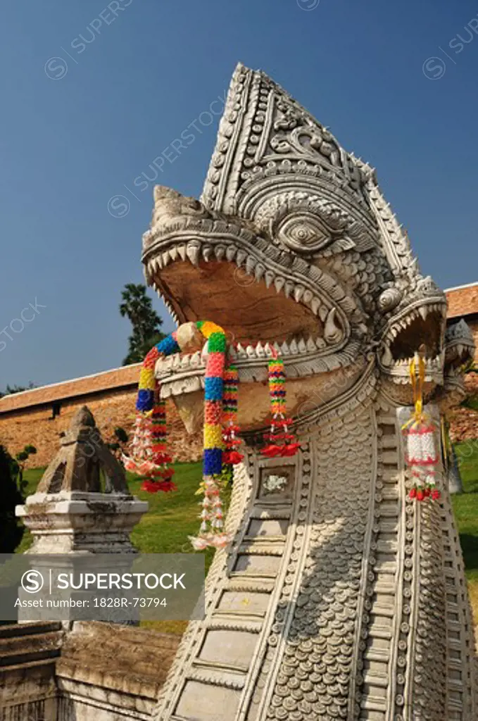 Statue, Wat Phra That Lampang Luang, Lampang, Thailand