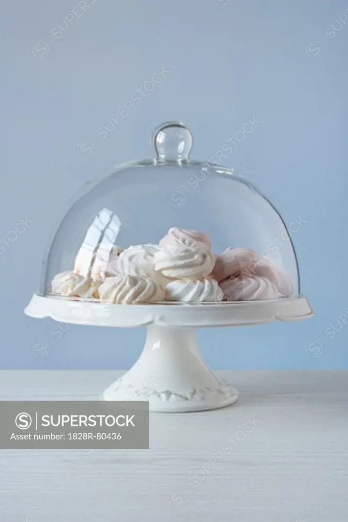 Cake Plate with Meringue