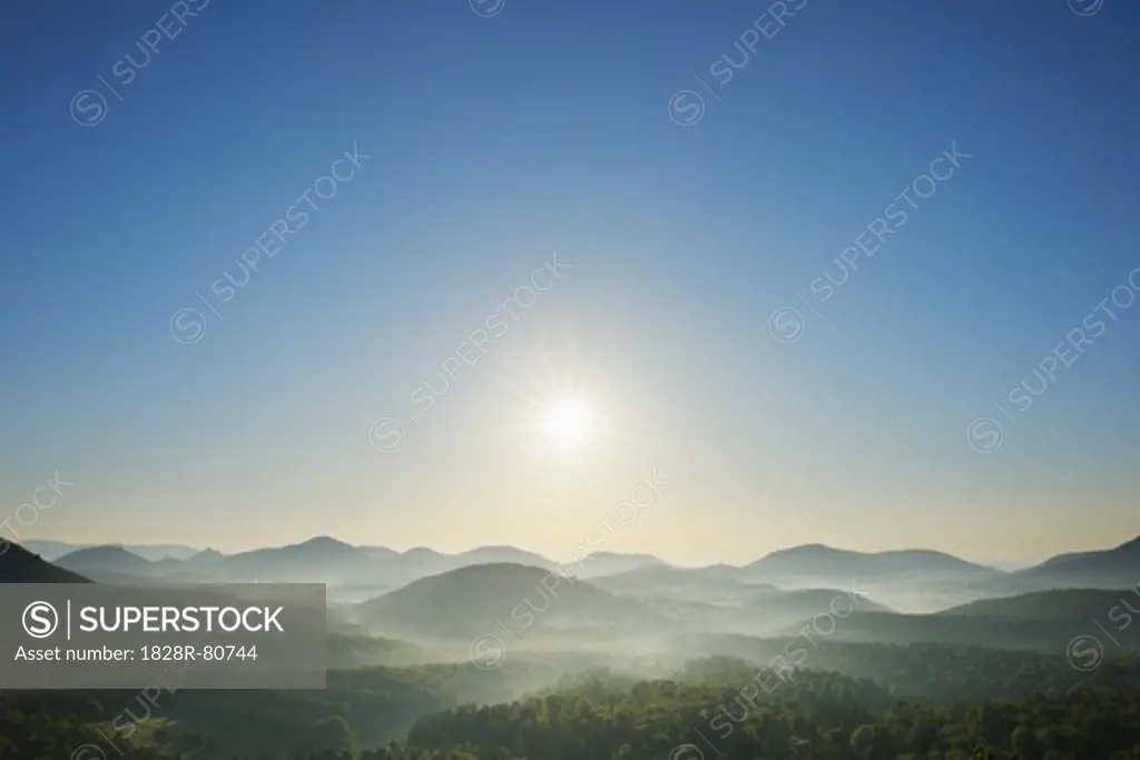 Sun over Mountains, Vorderweidenthal, Pfalzerwald, Rhineland-Palatinate, Germany