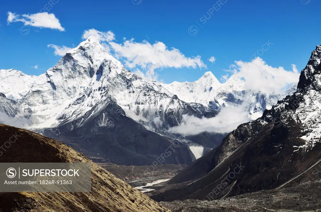 Ama Dablam and Cho La, Mount Everest, Sagarmatha National Park, Solukhumbu District, Purwanchal, Nepal