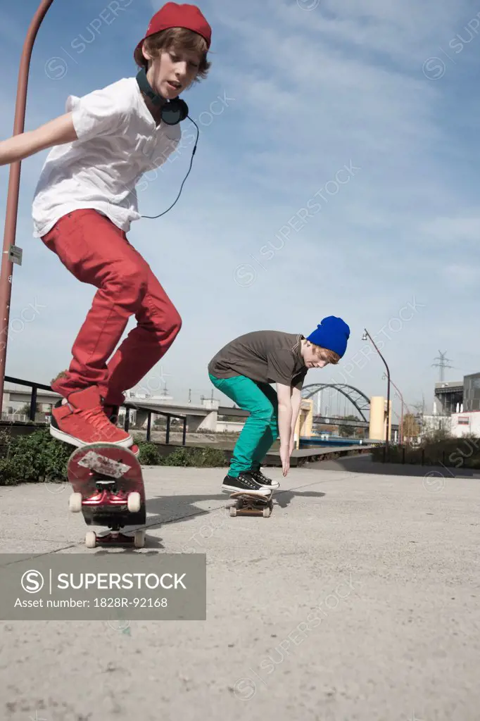 Boys Skateboarding Outdoors, Mannheim, Baden-Wurttemberg, Germany