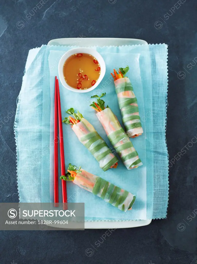 Overhead View of Vietnamese Rice Paper Rolls (Goi Cuon) with Dipping Sauce, Studio Shot. 10/07/2013