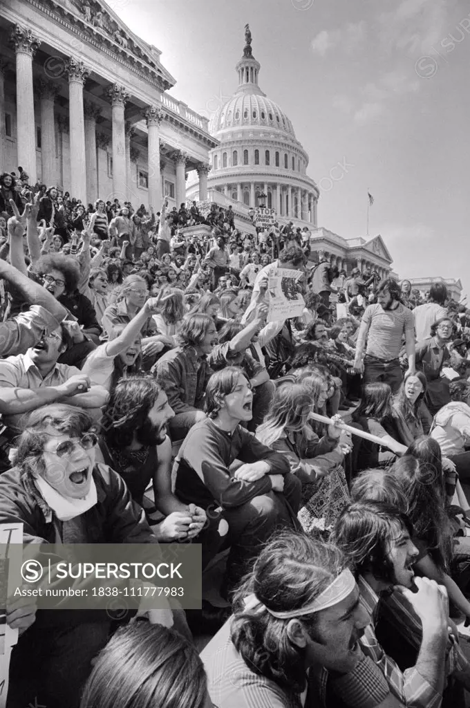 Vietnam War Protestors sitting on Steps of U.S. Capitol, Washington, D.C., USA, photographer Thomas J. O'Halloran, Marion S. Trikosko, May 5, 1971