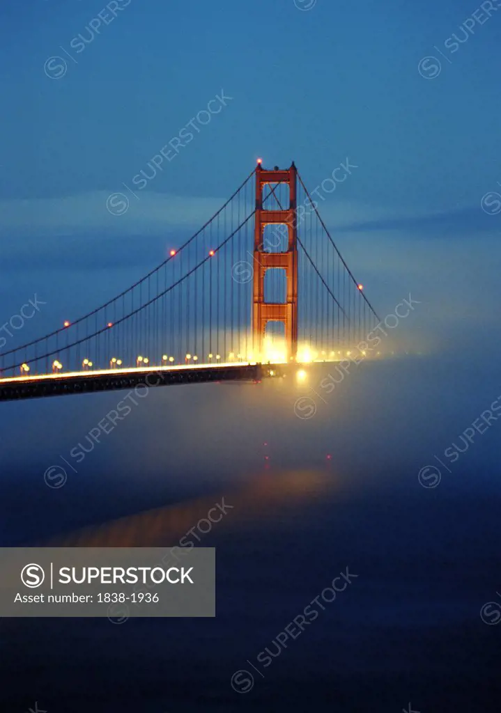 Golden Gate Bridge in Fog 