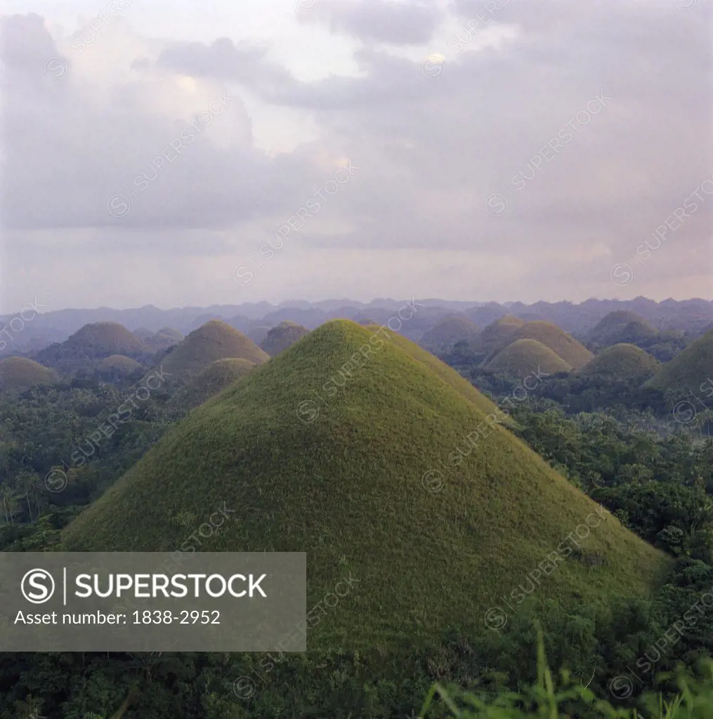 Chocolate Hills Color