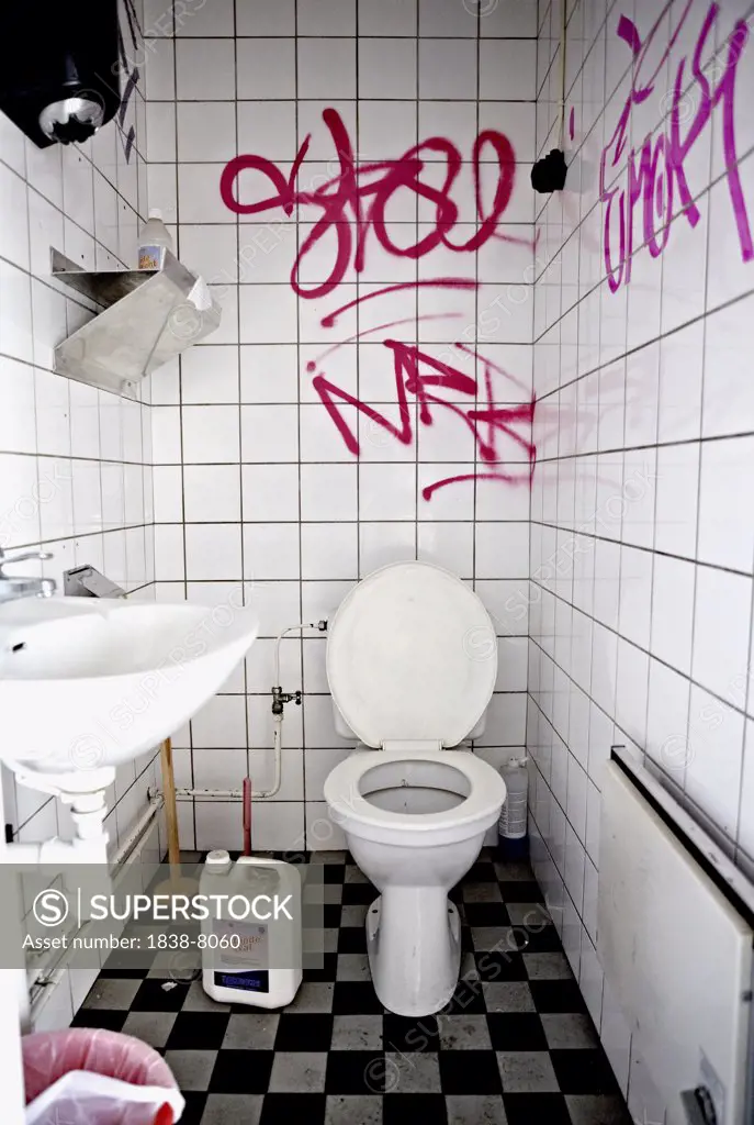 Grafitti on Bathroom Wall