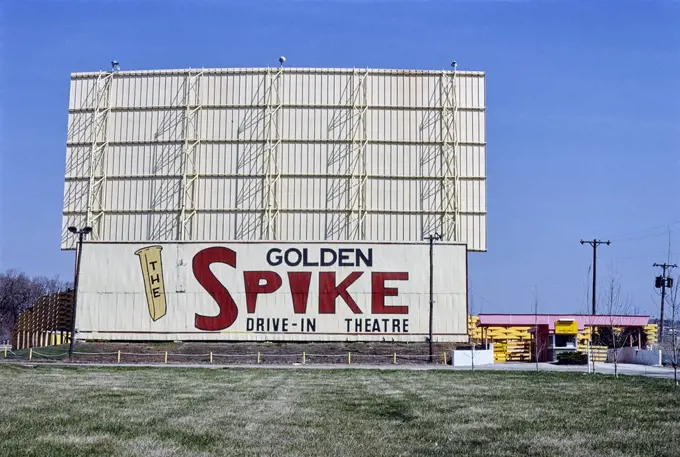 Golden Spike Drive-In, Omaha, Nebraska, USA, John Margolies Roadside America Photograph Archive, 1980