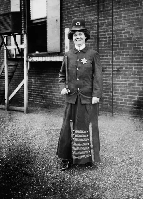 Suffragist posing in Police Uniform to illustrate Woman Police Concept, Cincinnati, Ohio, USA, Bain News Service, 1908