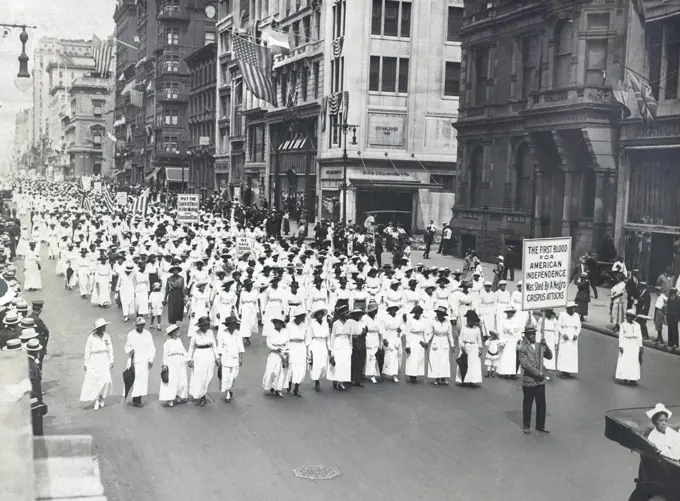 Silent Parade Protest against East St. Louis Riots, New York City, New York, USA, Underwood & Underwood, July 28, 1917