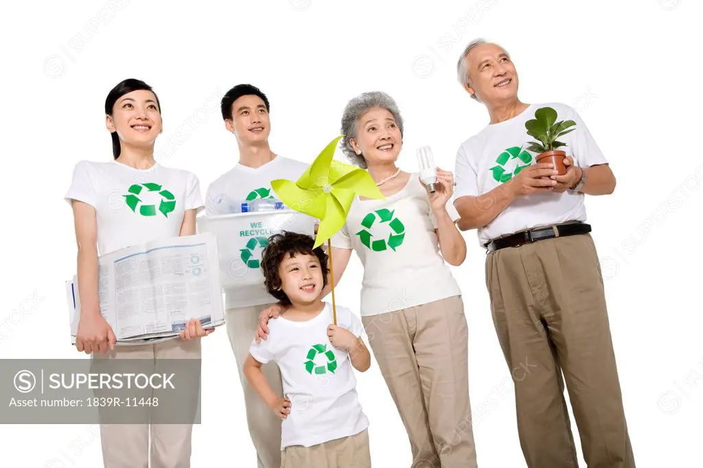 Portrait of an eco_friendly family