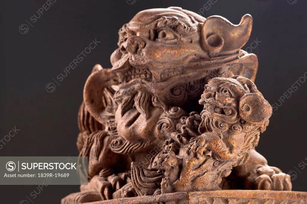 Traditional Chinese lion statue
