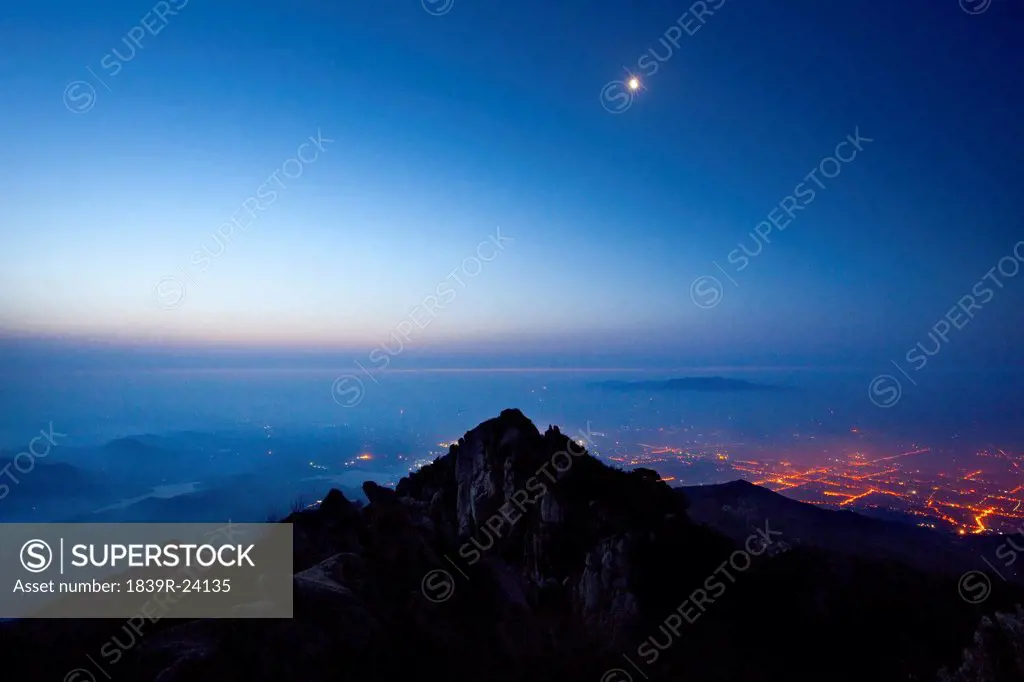 Night view of Chinese national famous mountain Taishan