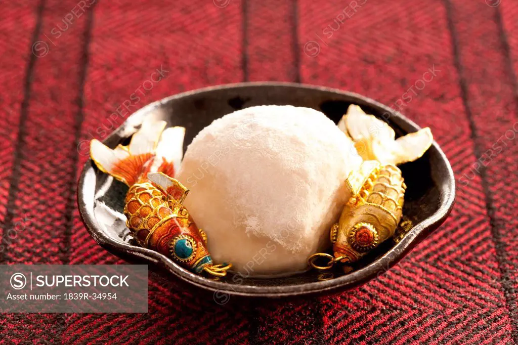 Chinese traditional food steamed rice cakes with sweet stuffing