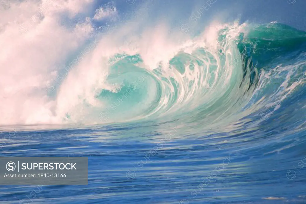 breaking wave, Waimea shorebreak, North shore, Oahu, Hawaii