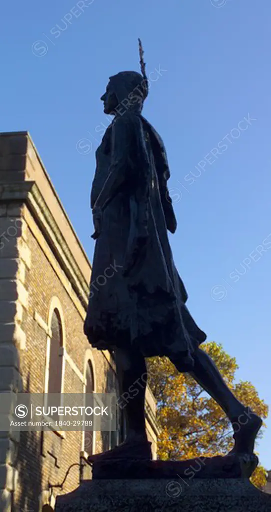 Kent, Gravesend,  Pocahontas Statute