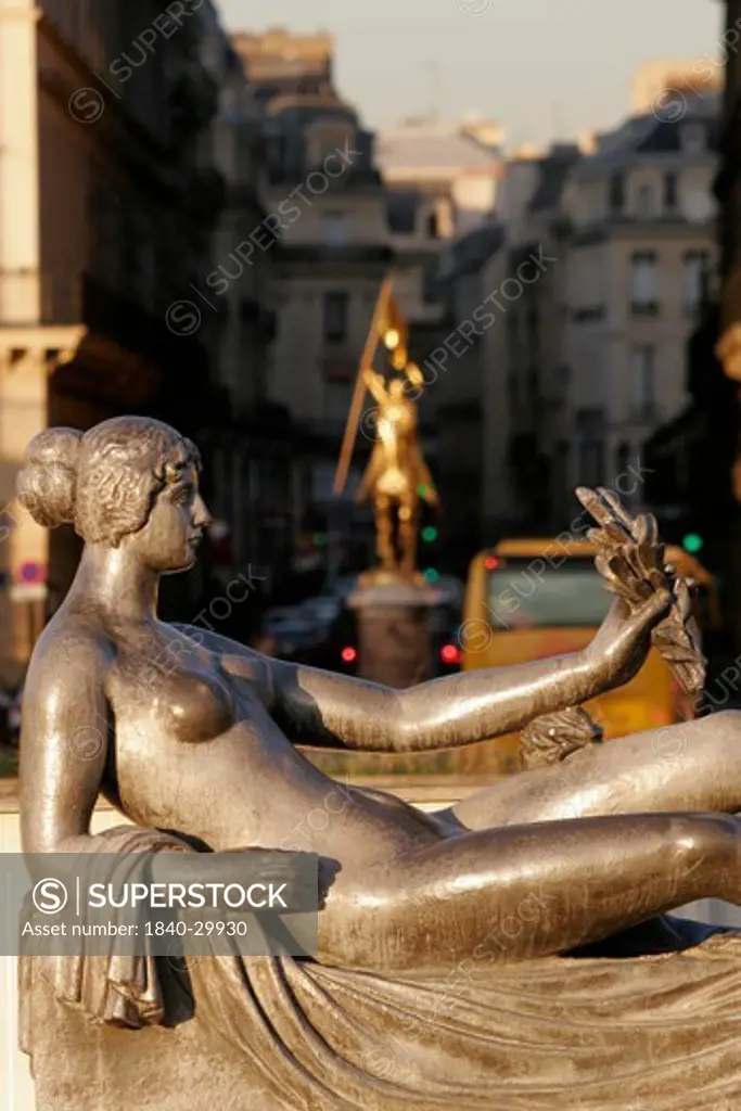 Paris, Sculpture In Jardin Tuileries