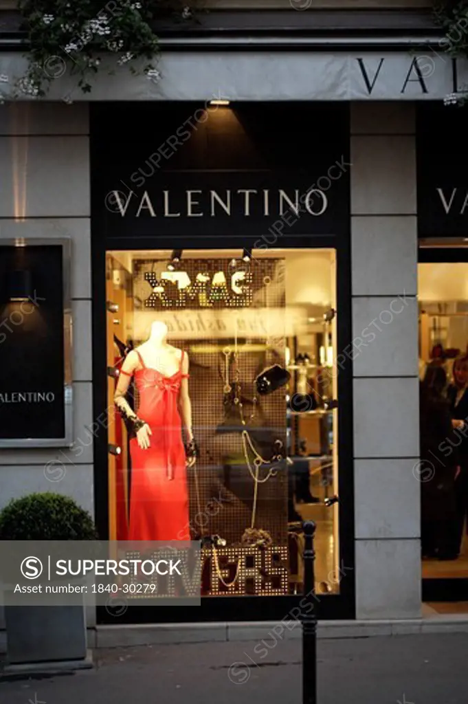 Paris, Valentino Shop Front
