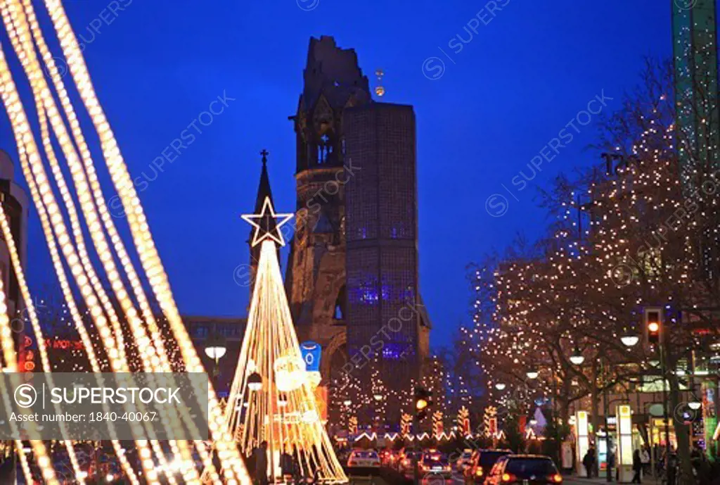 Germany, Berlin, Kurfurstendamm, Christmas, Kaiser Wilhelm Memorial Church