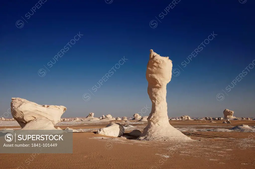 White Desert, Libyan Desert, near Oasis Farafra, Egypt, Africa