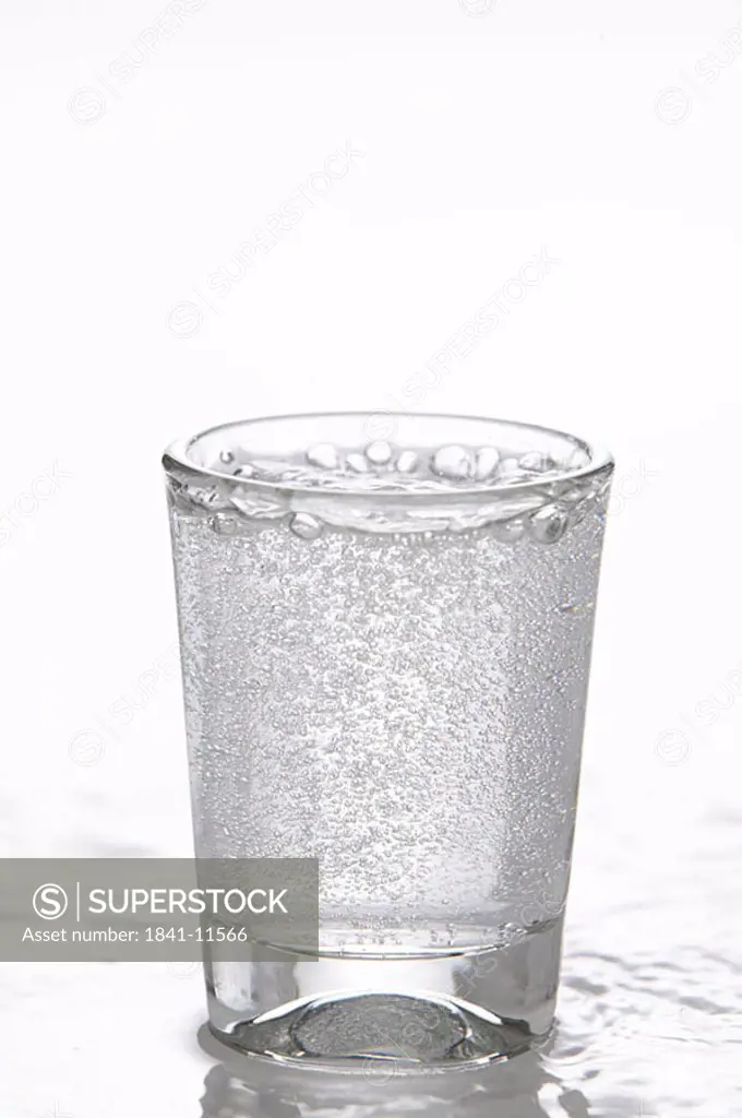 Close_up of glass of water