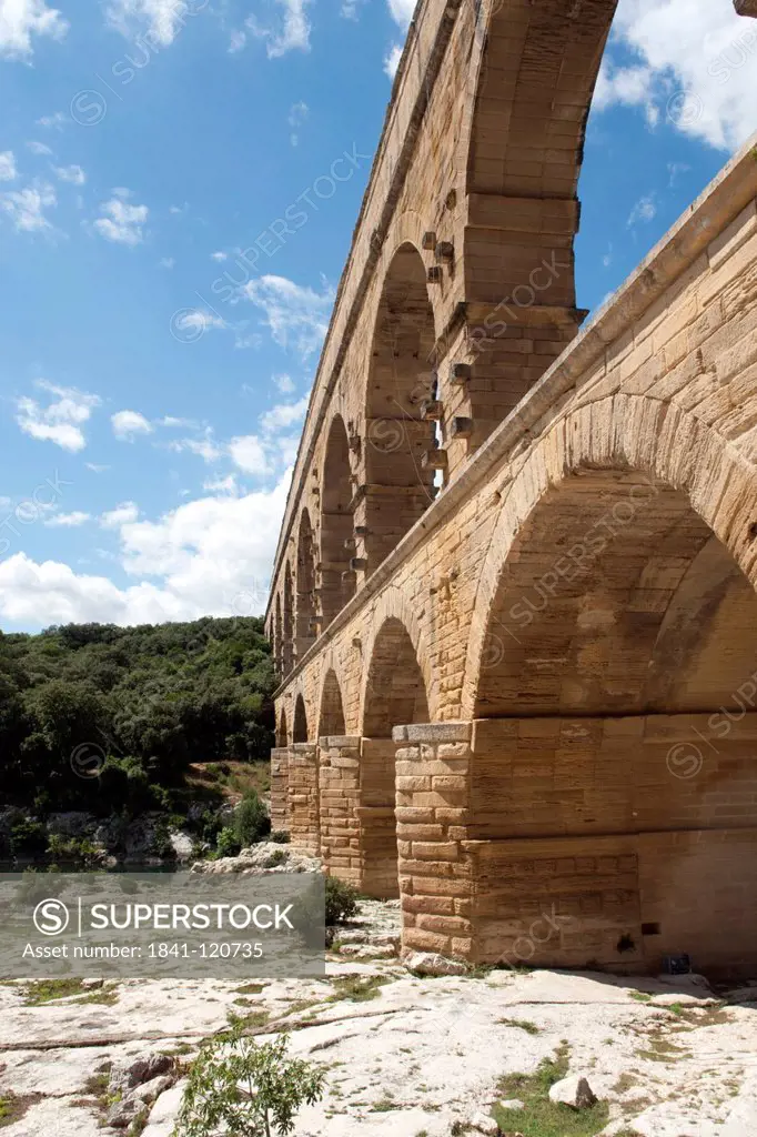 Pont du Gard, Gard, Languedoc_Roussillion, France, Europe