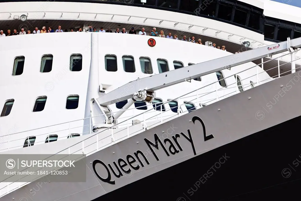 Cruise liner Queen Mary 2, Hamburg, Germany, Europe