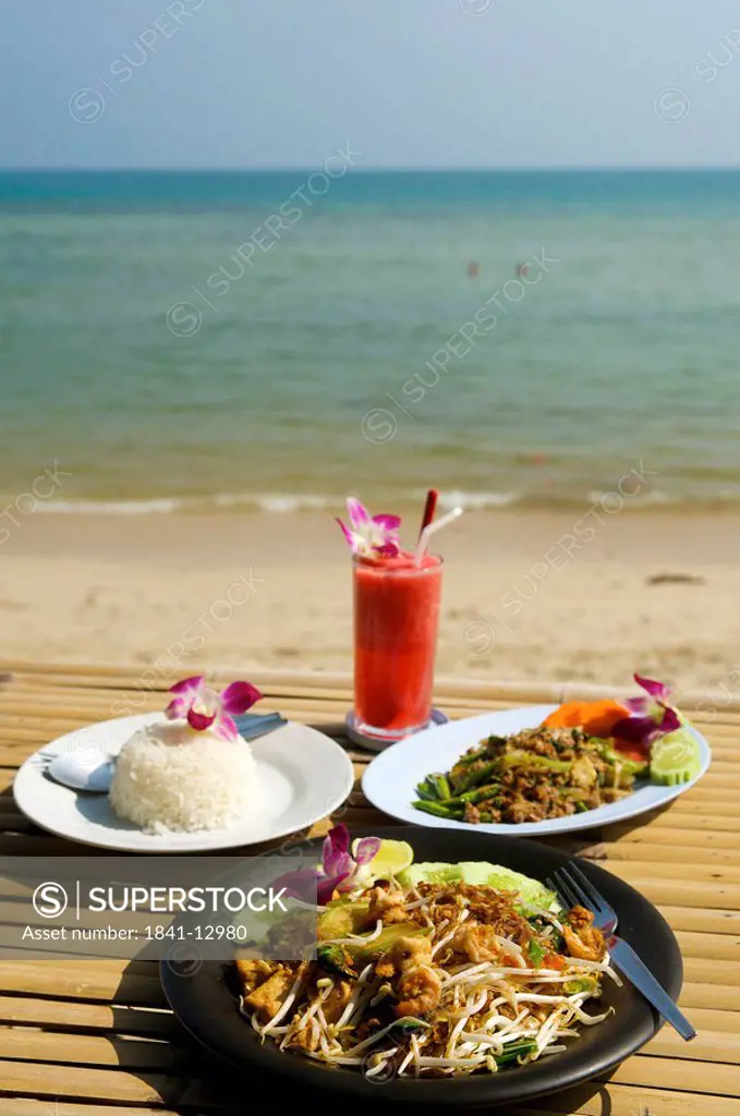 Thai_Food and Cocktail, Lamai Beach, Ko Samui, Thailand