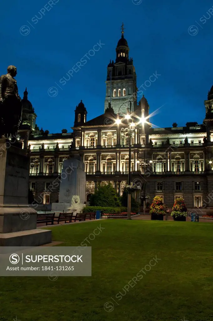 Headline: George Square and Town Hall at night, Glasgow, Scotland, UK
