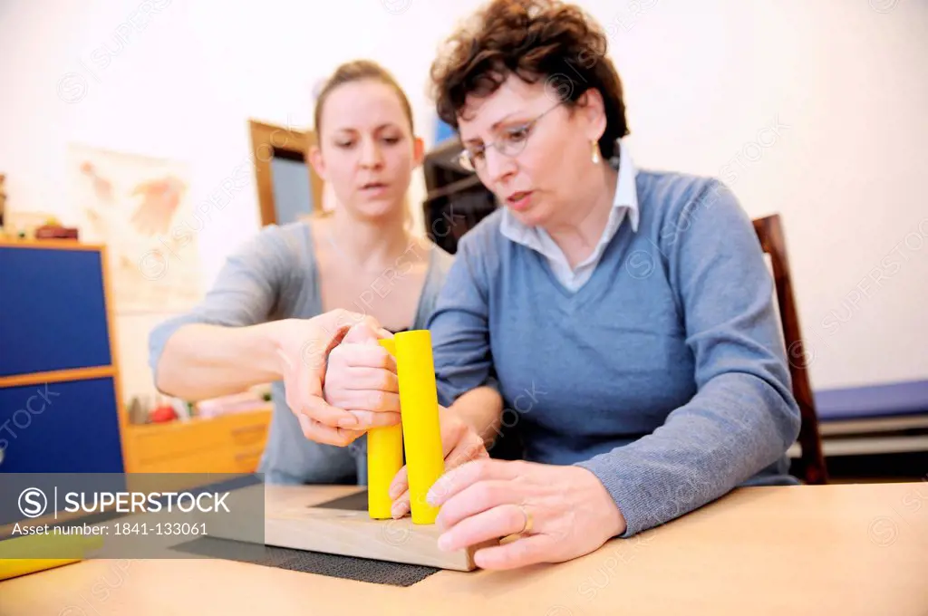 Picture of a session in an Occupational Therapy