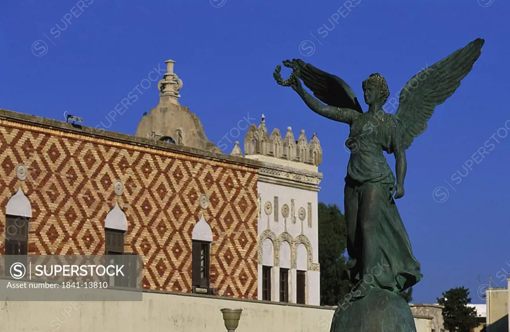 Guardian angel sculpture in front of palace, Doge´s Palace, Venice, Italy