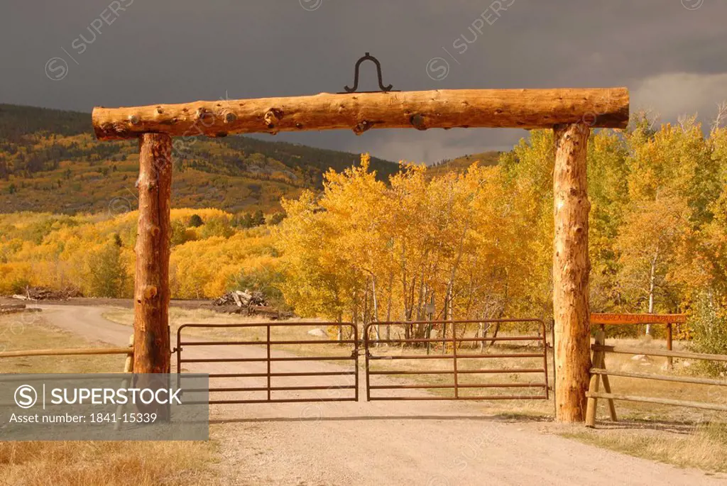 Entrance gate of mule ranch, Montana, USA