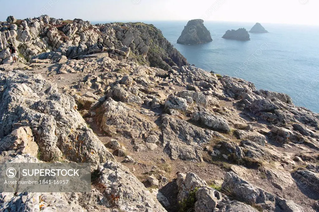 Rock formations at coast, Presqu´ile de Crozon, Finistere, Brittany, France