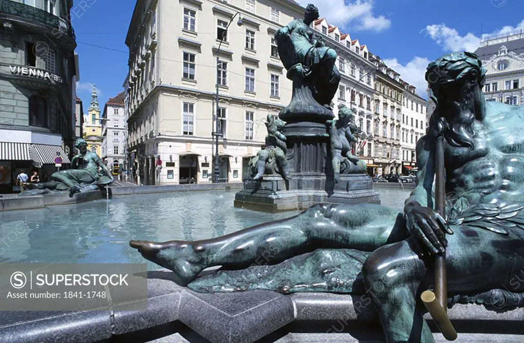Statues at fountain, Innere Stadt, Vienna, Austria