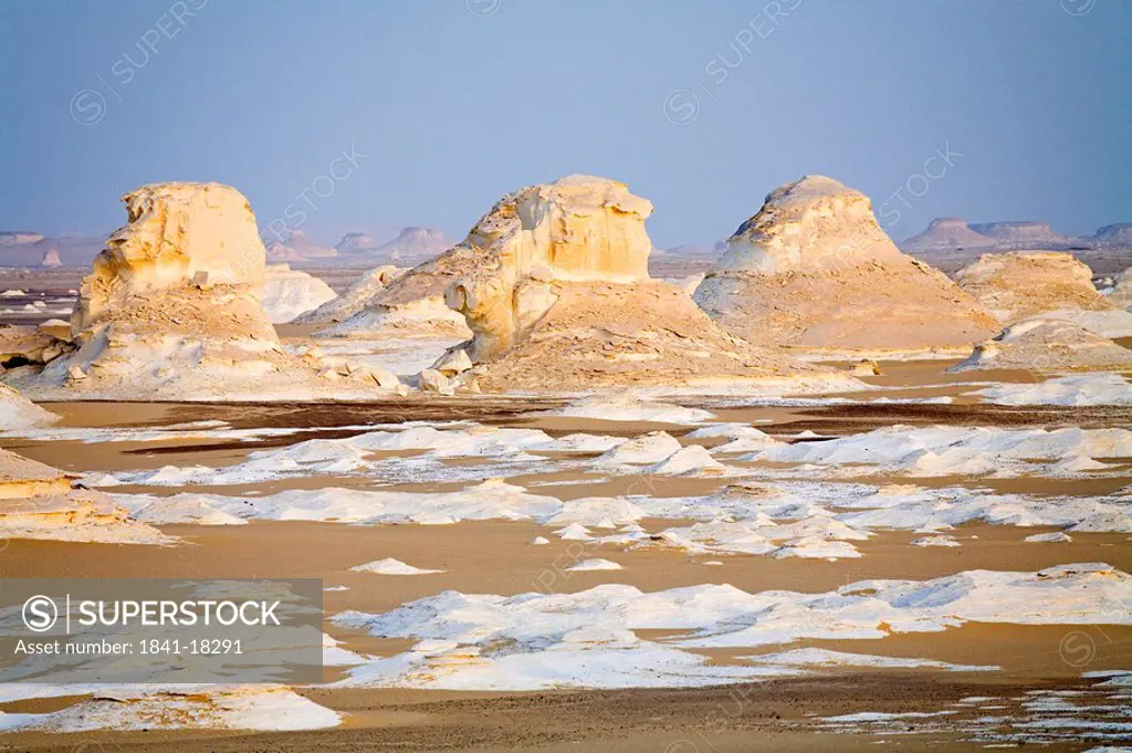 Rock formations in desert, Farafra Oasis, Egypt